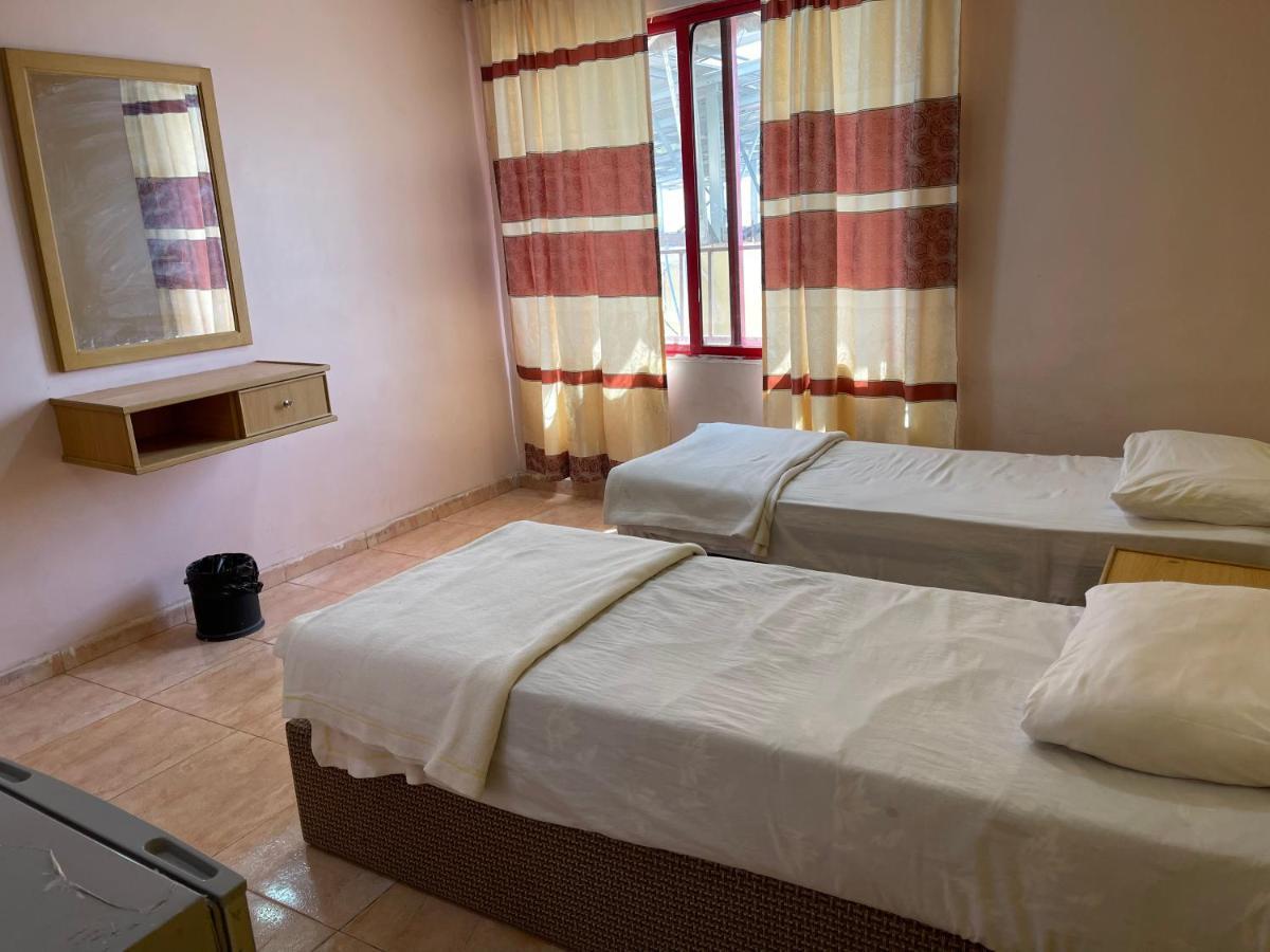 Hotel فندق شاطى القمر-Moon Beach Áqaba Exterior foto
